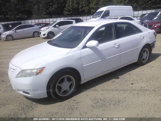 4T1BK46K87U535627 - 2007 TOYOTA CAMRY NEW GENERAT LE/XLE/SE WHITE photo 2