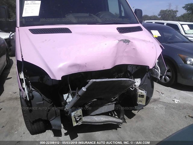 WD3PE7CC2C5640811 - 2012 MERCEDES-BENZ SPRINTER 2500 PINK photo 6