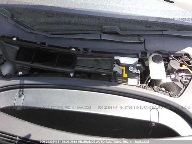 5YJ3E1EA1HF002343 - 2017 TESLA MODEL 3 თეთრი ფოტო 10