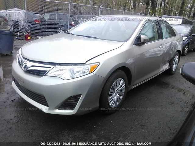 4T4BF1FK3ER351587 - 2014 TOYOTA CAMRY L/SE/LE/XLE 米色 照片 2