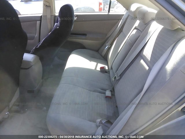 4T1BE32K95U517318 - 2005 TOYOTA CAMRY LE/XLE/SE ნაცრისფერი ფოტო 8