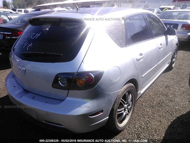 JM1BK143741136008 - 2004 MAZDA 3 HATCHBACK SILVER photo 4