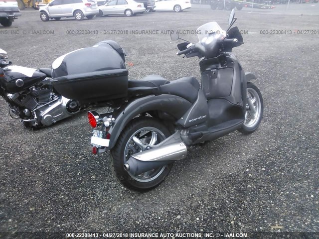 ZD4TDC0066S000279 - 2006 APRILIA SCARABEO 250 GRAY photo 4