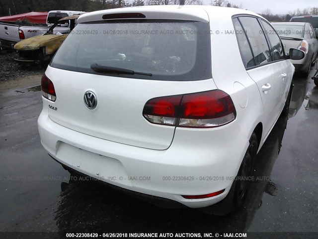 WVWDB7AJ7BW257992 - 2011 VOLKSWAGEN GOLF WHITE photo 4