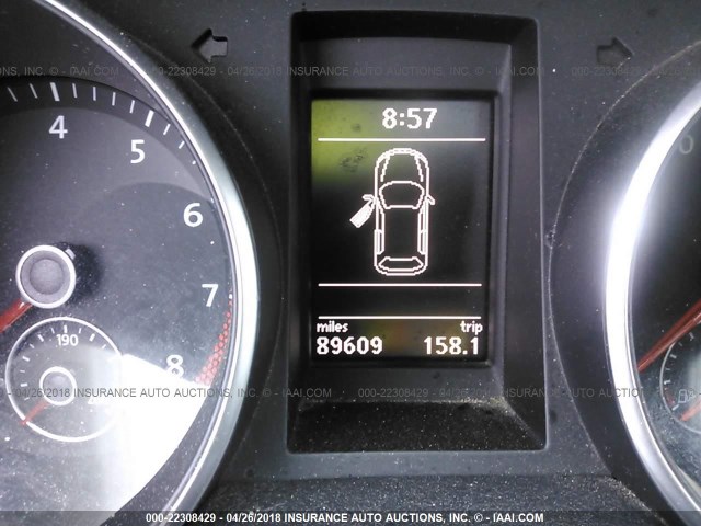 WVWDB7AJ7BW257992 - 2011 VOLKSWAGEN GOLF WHITE photo 7