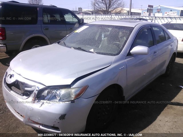 4T1BB46KX9U065328 - 2009 TOYOTA CAMRY HYBRID SILVER photo 2