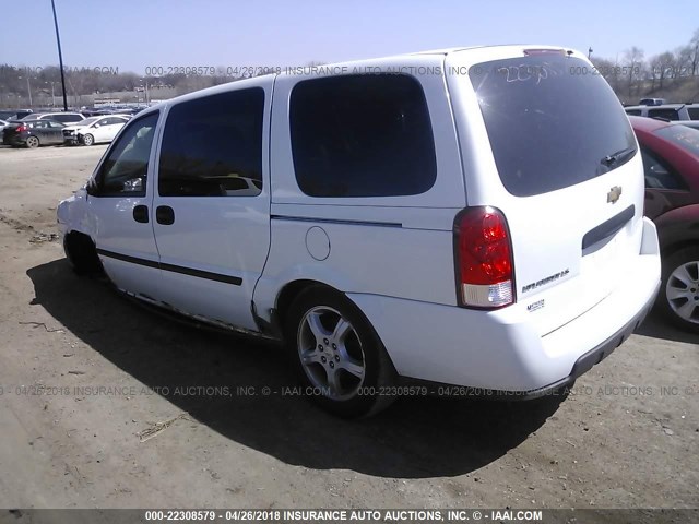 1GNDV23118D110909 - 2008 CHEVROLET UPLANDER LS WHITE photo 3