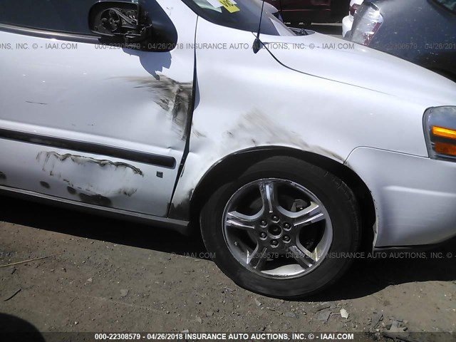 1GNDV23118D110909 - 2008 CHEVROLET UPLANDER LS WHITE photo 6