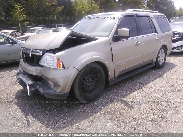 5LMFU28R64LJ19486 - 2004 LINCOLN NAVIGATOR Champagne photo 2