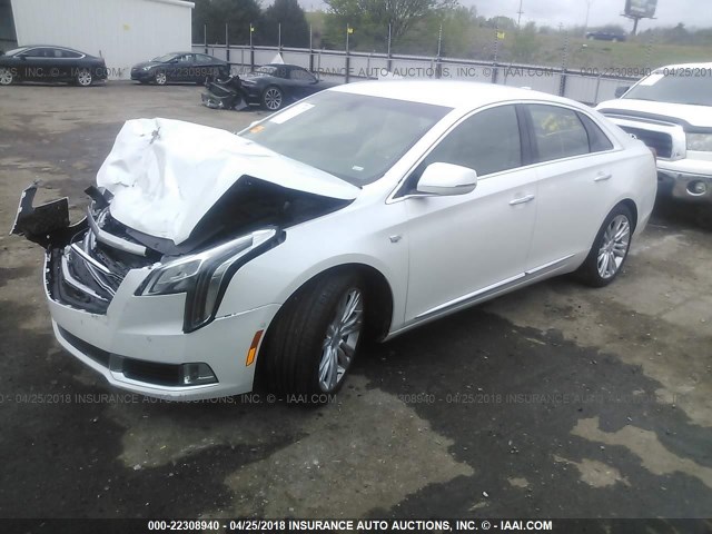 2G61M5S36J9153750 - 2018 CADILLAC XTS LUXURY WHITE photo 2