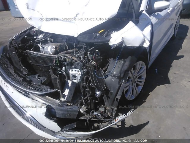 1C3CCCAB2FN588683 - 2015 CHRYSLER 200 LIMITED WHITE photo 6