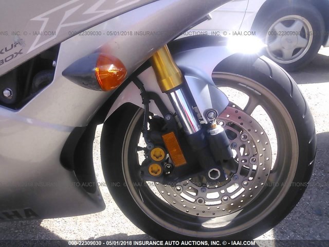 JYARJ16E78A006635 - 2008 YAMAHA YZFR6 SILVER photo 5