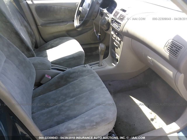 2T1BR12E6YC277122 - 2000 TOYOTA COROLLA VE/CE/LE 蓝色 照片 5