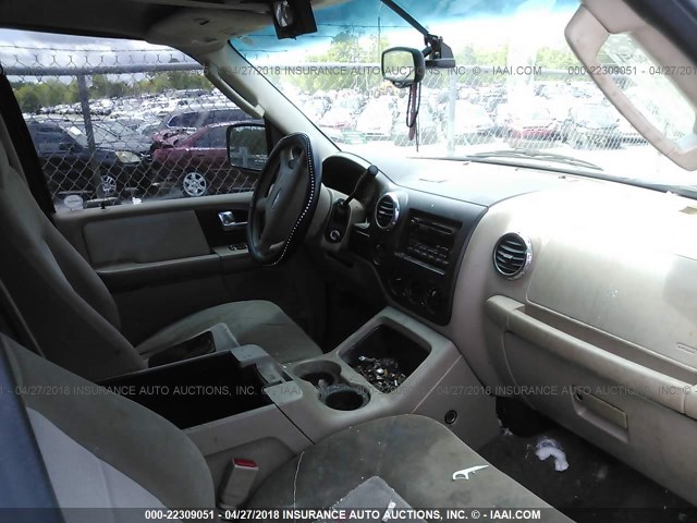 1FMPU16LX3LB31820 - 2003 FORD EXPEDITION XLT SILVER photo 5