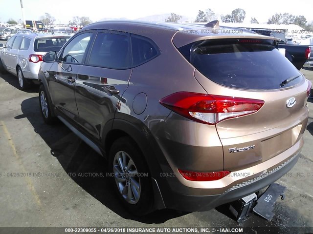 KM8J33A41HU442851 - 2017 HYUNDAI TUCSON LIMITED/SPORT AND ECO/SE Dark Brown photo 3