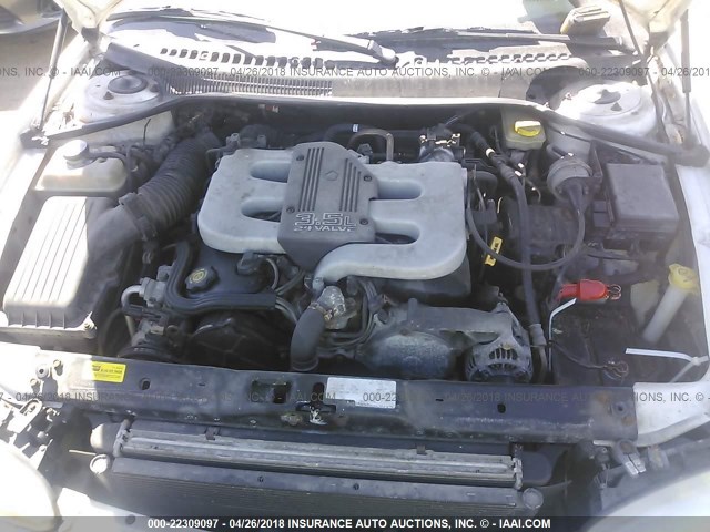 2B3HD46F9VH686490 - 1997 DODGE INTREPID WHITE photo 10