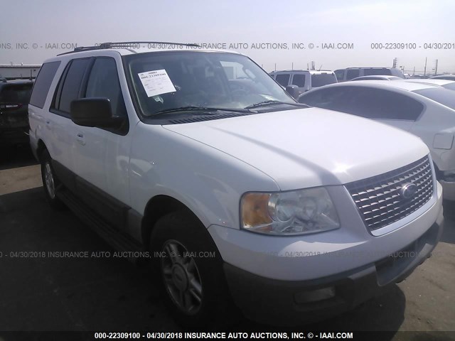 1FMPU16L74LA30056 - 2004 FORD EXPEDITION XLT WHITE photo 1