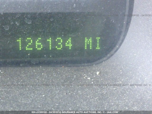 1FMPU16L74LA30056 - 2004 FORD EXPEDITION XLT 白色 照片 7