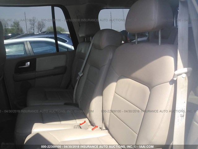1FMPU16L74LA30056 - 2004 FORD EXPEDITION XLT 白色 照片 8