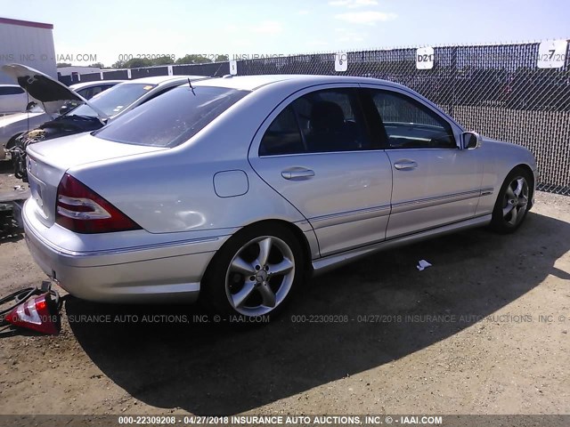 WDBRF52H96F802220 - 2006 MERCEDES-BENZ C GENERATION 2006 230 SILVER photo 4