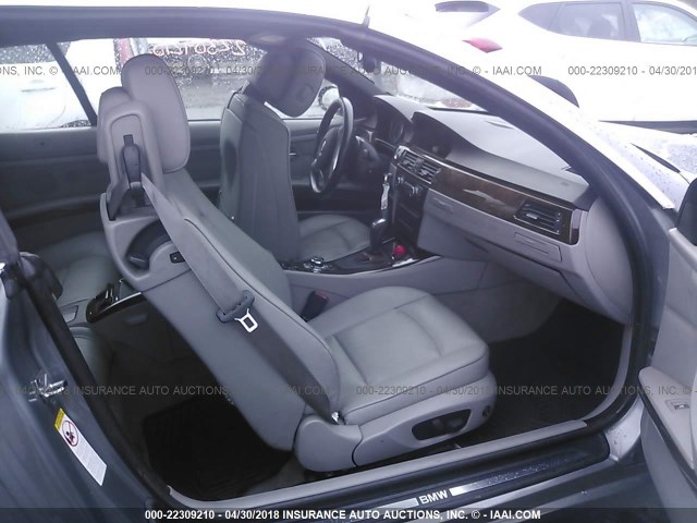 WBAWR33549P154768 - 2009 BMW 328 I SULEV GRAY photo 5