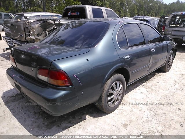 JN1CA21D8VT858218 - 1997 NISSAN MAXIMA GLE/GXE/SE GREEN photo 4