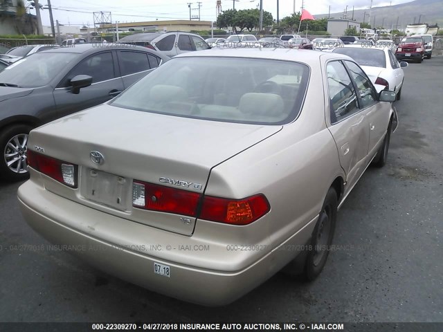JT2BF22KXY0270794 - 2000 TOYOTA CAMRY CE/LE/XLE 棕色 照片 4