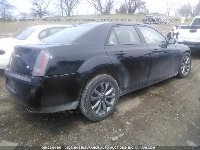 2C3CCAGG0EH331519 - 2014 CHRYSLER 300 S BLACK photo 4