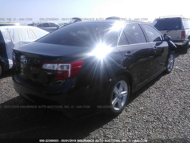 4T1BF1FK4EU823421 - 2014 TOYOTA CAMRY L/SE/LE/XLE Qara foto 4