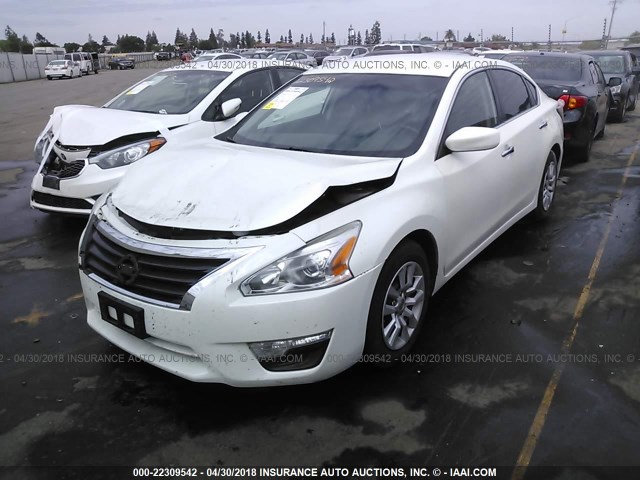 1N4AL3APXEN254582 - 2014 NISSAN ALTIMA 2.5/S/SV/SL WHITE photo 2