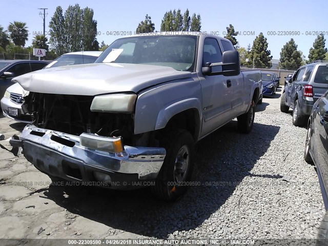 1GCHC29UX7E198157 - 2007 CHEVROLET SILVERADO C2500 HEAVY DUTY GOLD photo 2