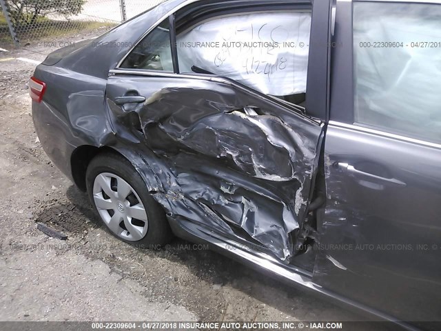 4T1BE46K47U096854 - 2007 TOYOTA CAMRY NEW GENERAT CE/LE/XLE/SE GRAY photo 6