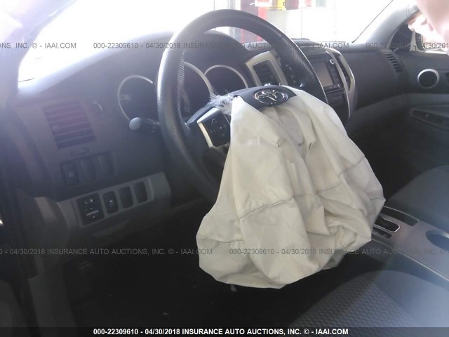 5TFJU4GN6FX086657 - 2015 TOYOTA TACOMA DOUBLE CAB PRERUNNER BLACK photo 5