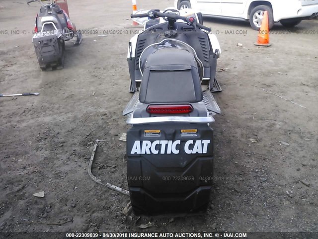 4UF10SNW8AT111045 - 2010 ARCTIC CAT CROSSFIRE 8  WHITE photo 6