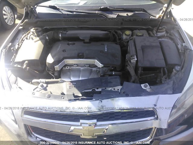 1G11B5SAXDF196011 - 2013 CHEVROLET MALIBU LS ვერცხლისფერი ფოტო 10