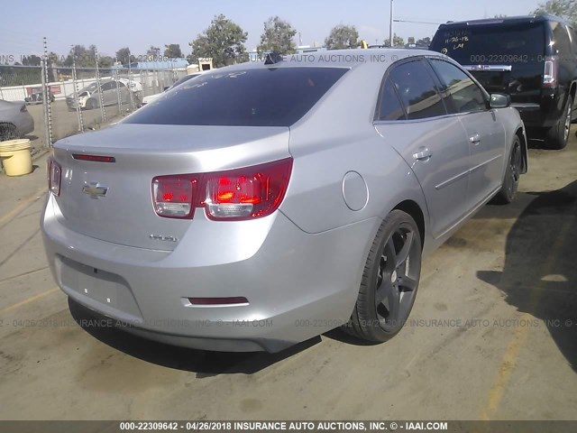 1G11B5SAXDF196011 - 2013 CHEVROLET MALIBU LS ვერცხლისფერი ფოტო 4