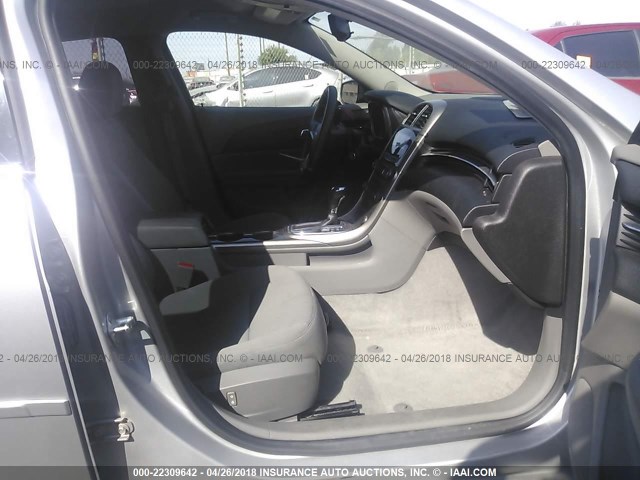 1G11B5SAXDF196011 - 2013 CHEVROLET MALIBU LS ვერცხლისფერი ფოტო 5