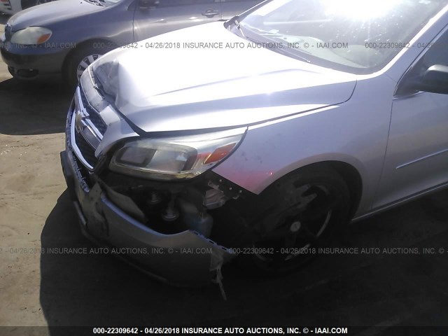 1G11B5SAXDF196011 - 2013 CHEVROLET MALIBU LS ვერცხლისფერი ფოტო 6