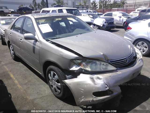 JTDBE32K930173255 - 2003 TOYOTA CAMRY LE/XLE GOLD photo 1