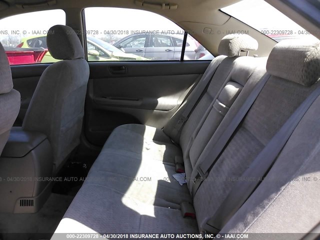 4T1BF30K32U017358 - 2002 TOYOTA CAMRY LE/XLE/SE შავი ფოტო 8