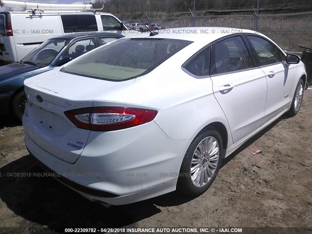 3FA6P0LU6GR241193 - 2016 FORD FUSION SE HYBRID WHITE photo 4