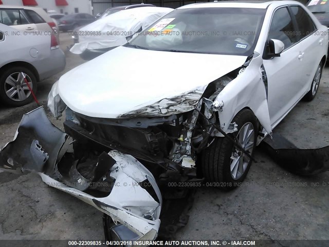 4T1BK1FK9CU517839 - 2012 TOYOTA CAMRY SE/XLE WHITE photo 6