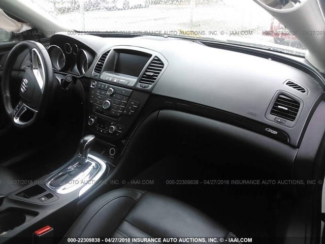 2G4GV5GV5C9204717 - 2012 BUICK REGAL GS WHITE photo 5