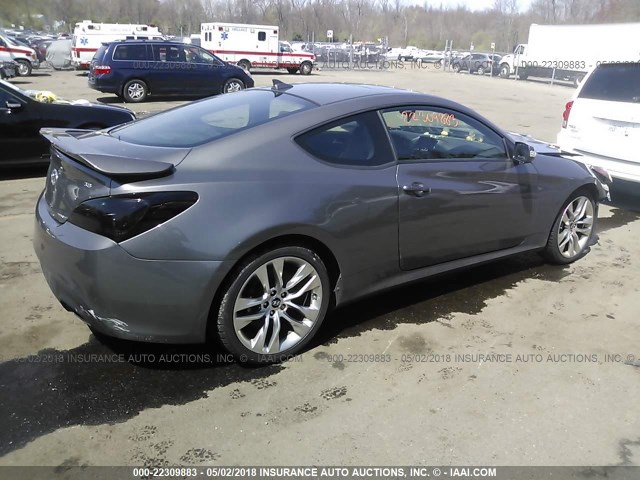 KMHHU6KJ9DU101385 - 2013 HYUNDAI GENESIS COUPE 3.8L SILVER photo 4