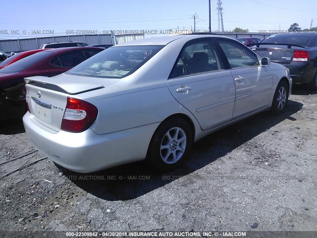4T1BE32K62U611183 - 2002 TOYOTA CAMRY LE/XLE/SE ვერცხლისფერი ფოტო 4