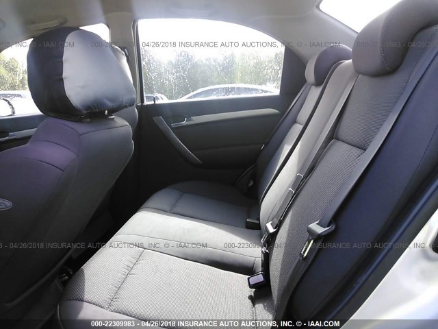 KL1TD56658B005485 - 2008 CHEVROLET AVEO LS SILVER photo 8
