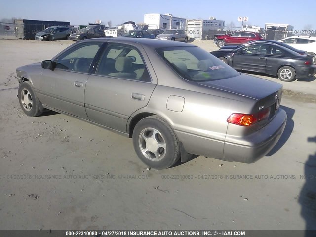 4T1BG22K2YU669417 - 2000 TOYOTA CAMRY CE/LE/XLE TAN photo 3