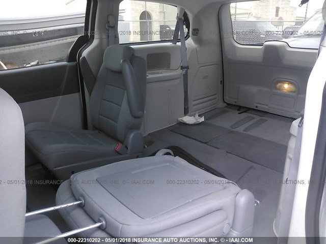 2D8HN44H28R717773 - 2008 DODGE GRAND CARAVAN SE SILVER photo 8