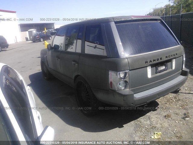 SALME11474A178247 - 2004 LAND ROVER RANGE ROVER HSE GRAY photo 3