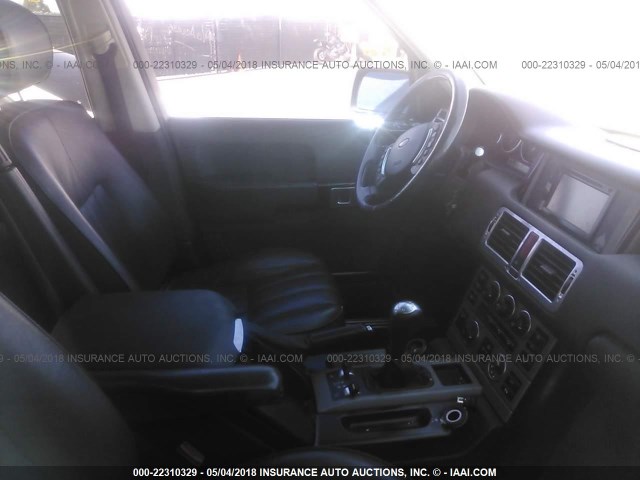 SALME11474A178247 - 2004 LAND ROVER RANGE ROVER HSE GRAY photo 5